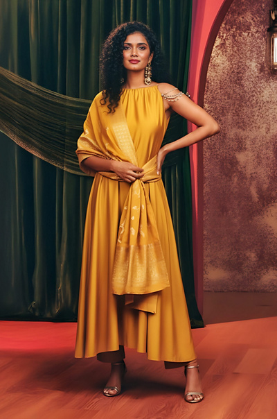 20251410_STL_Look1_Yellow_HP_Web_Jpg